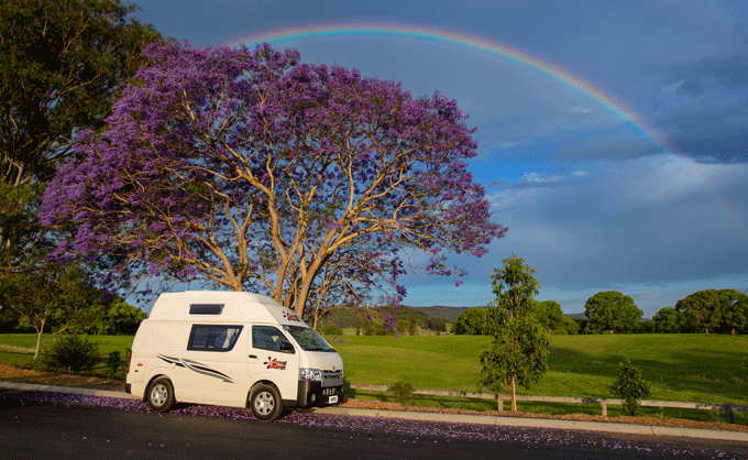 CamperApolloNeuseelandHippieEndeavour Aussen