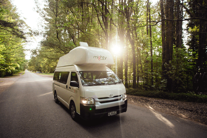 CamperMightyNeuseelandHighball Aussen