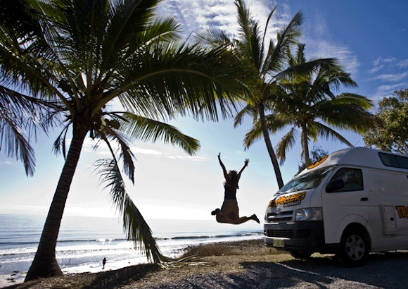 CamperTravellersAutobarnAustralienHitop Aussen2
