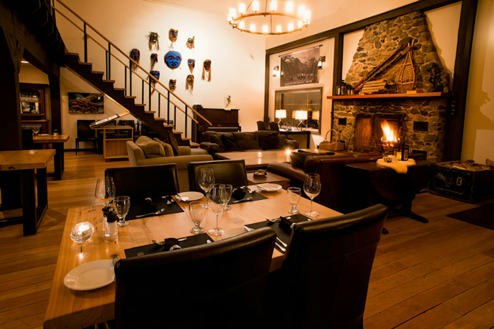 HotelBritish ColumbiaTweedsmuirParkLodge6PCDanoPendygrasse