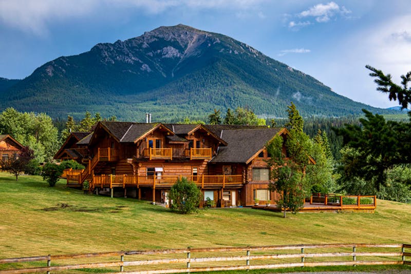 HotelBritish ColumbiaEchoValleyRanch aussen