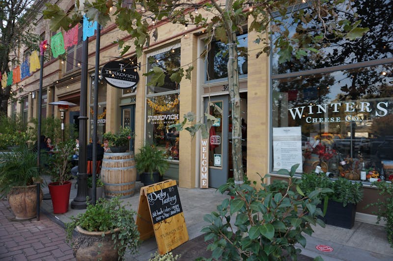 HDCaliforniaYolo CountyWinters Turkovich Wines Tasting Room