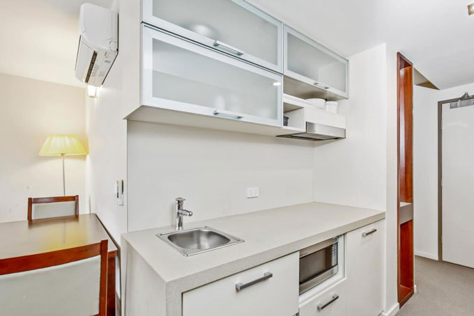 HotelAustralienTASHobartRACV Hobart Hotel Kueche