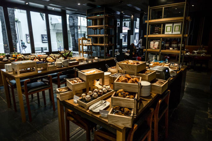 HotelAustralienWAPerthInterContinental Perth Buffet