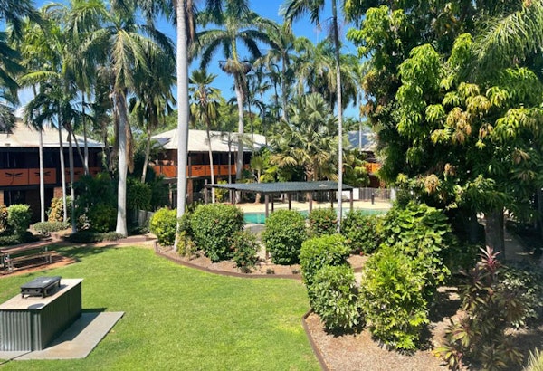 HotelAustralienWABroomeCable Beach Club Resort Spa Garten