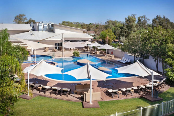 HotelAustralienNTAlice SpringsCrowne Plaza Alice Springs Pool