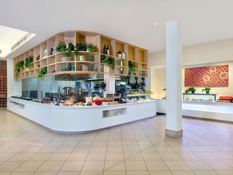 HotelAustralienNTAlice SpringsCrowne Plaza Alice Springs Fruehstuecksbuffet