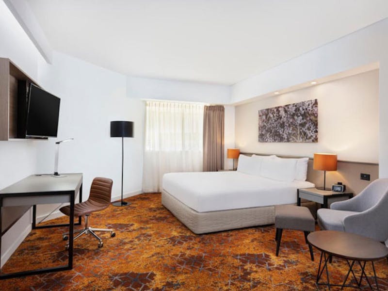 HotelAustralienNTAlice SpringsCrowne Plaza Alice Springs Zimmer