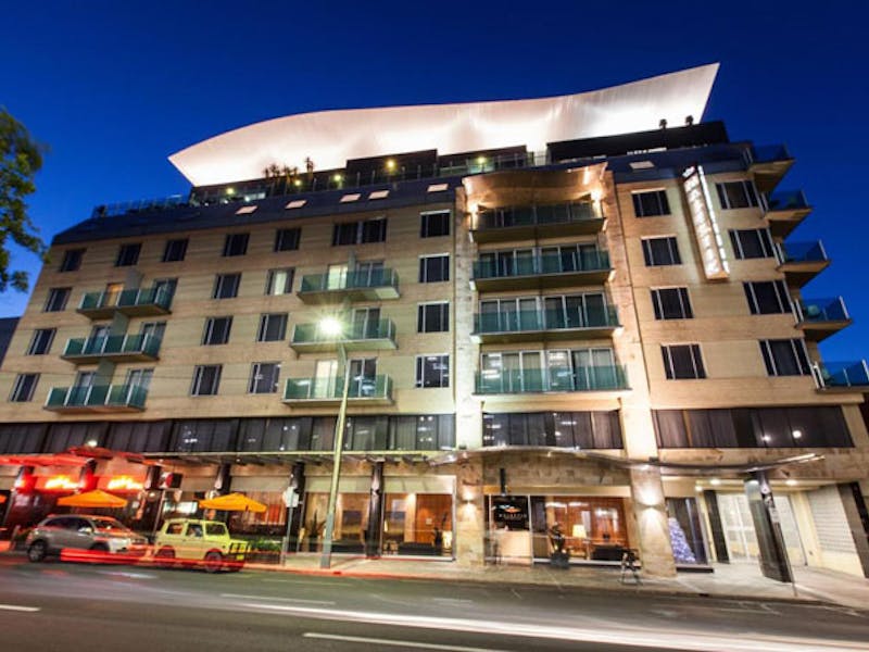 HotelAustralienSouth AustraliaMajestic Roof Garden Adelaide von aussen