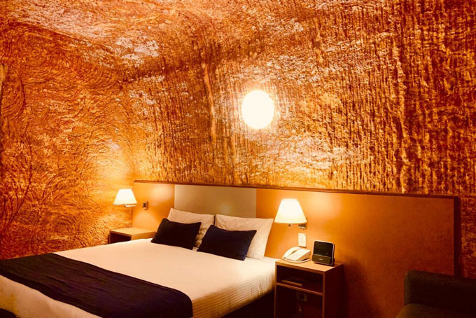 HotelAustralienSouth AustraliaDesert Cave Hotel Zimmer