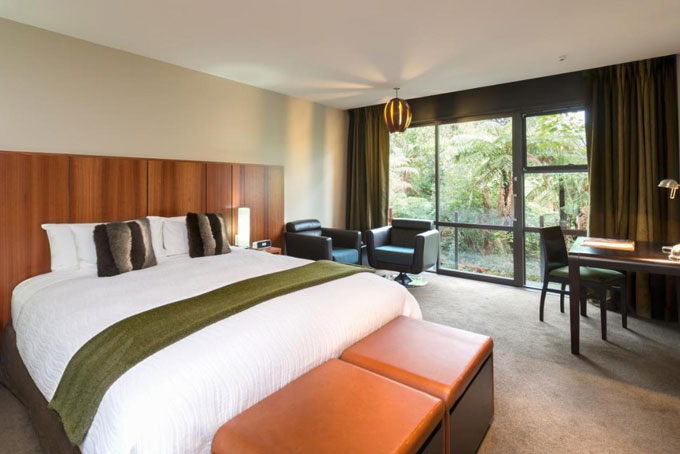 HotelNeuseelandWest CoastFranz Josef GletscherTe Waonui Forest Retreat room