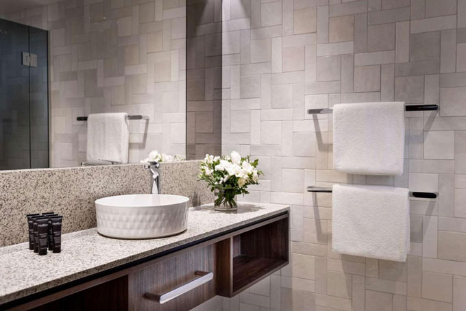 HotelNeuseelandChristchurchChristchurchRydges Latimer Square Bad