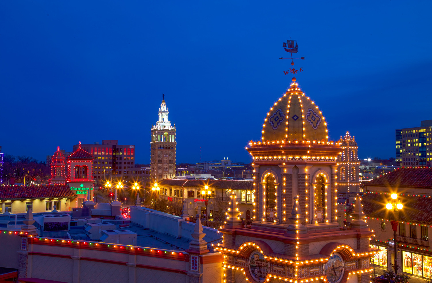 MissouriKansas CityCountry Club Plaza Lights Mike Day