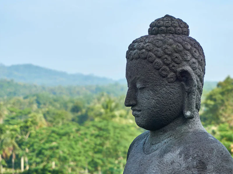 IndonesienMagelangStatue