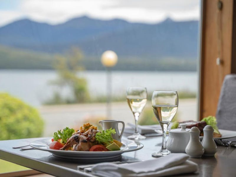 HotelNeuseelandTe AnauKingsgate Hotel Te AnauDining