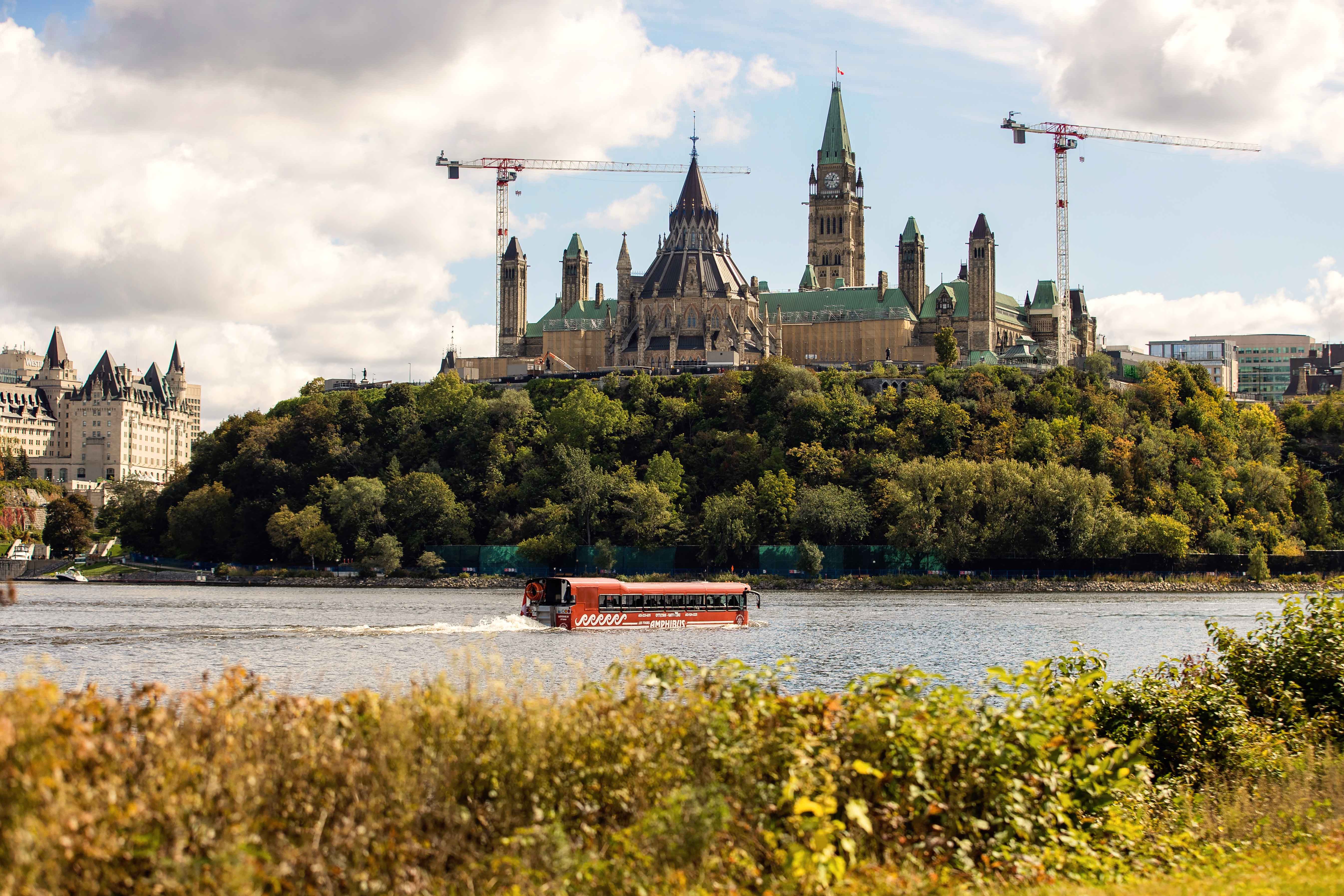 HDOntarioOttawaView of Parliament Hill