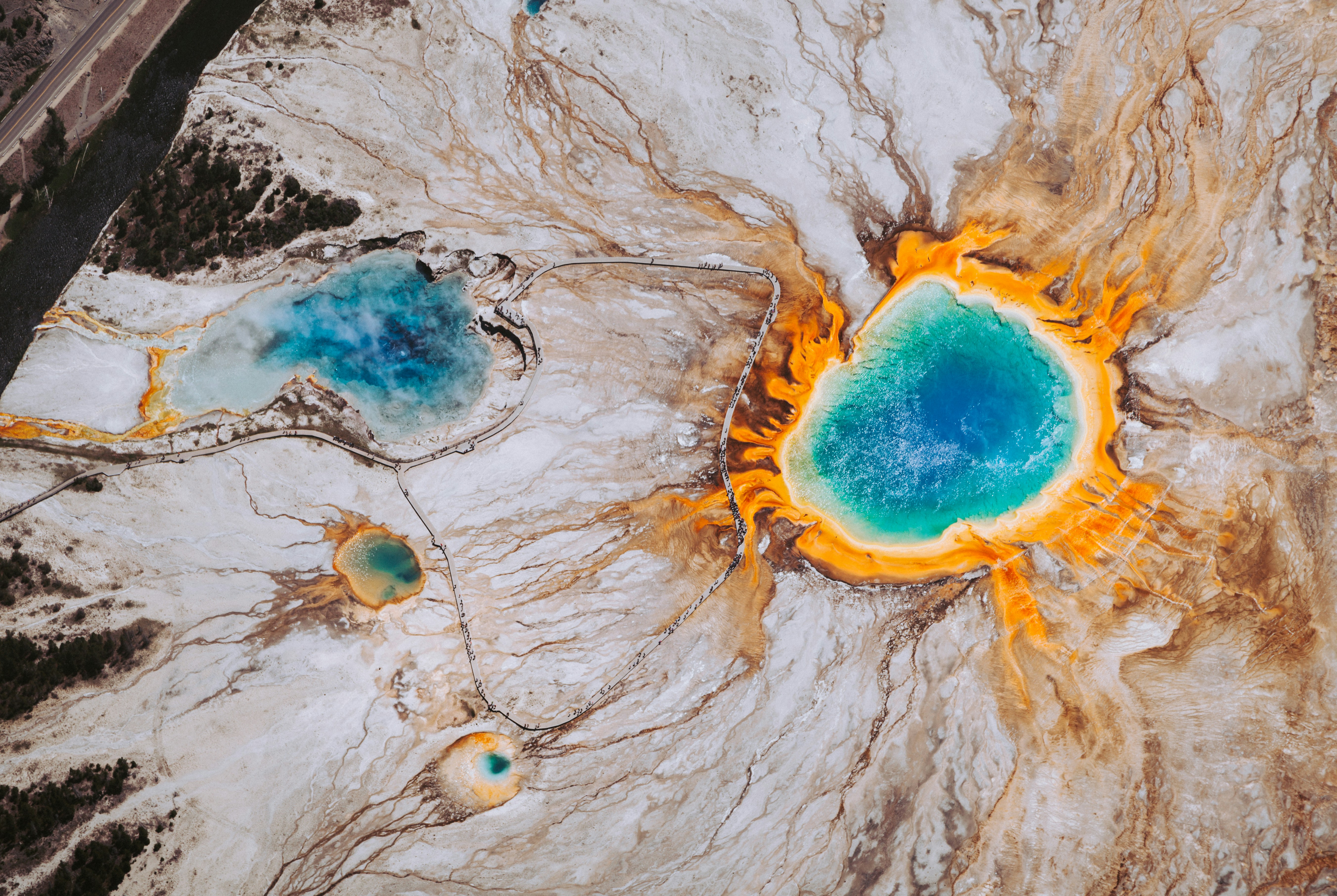 HDWyomingyellowstonendrone shot hot spring