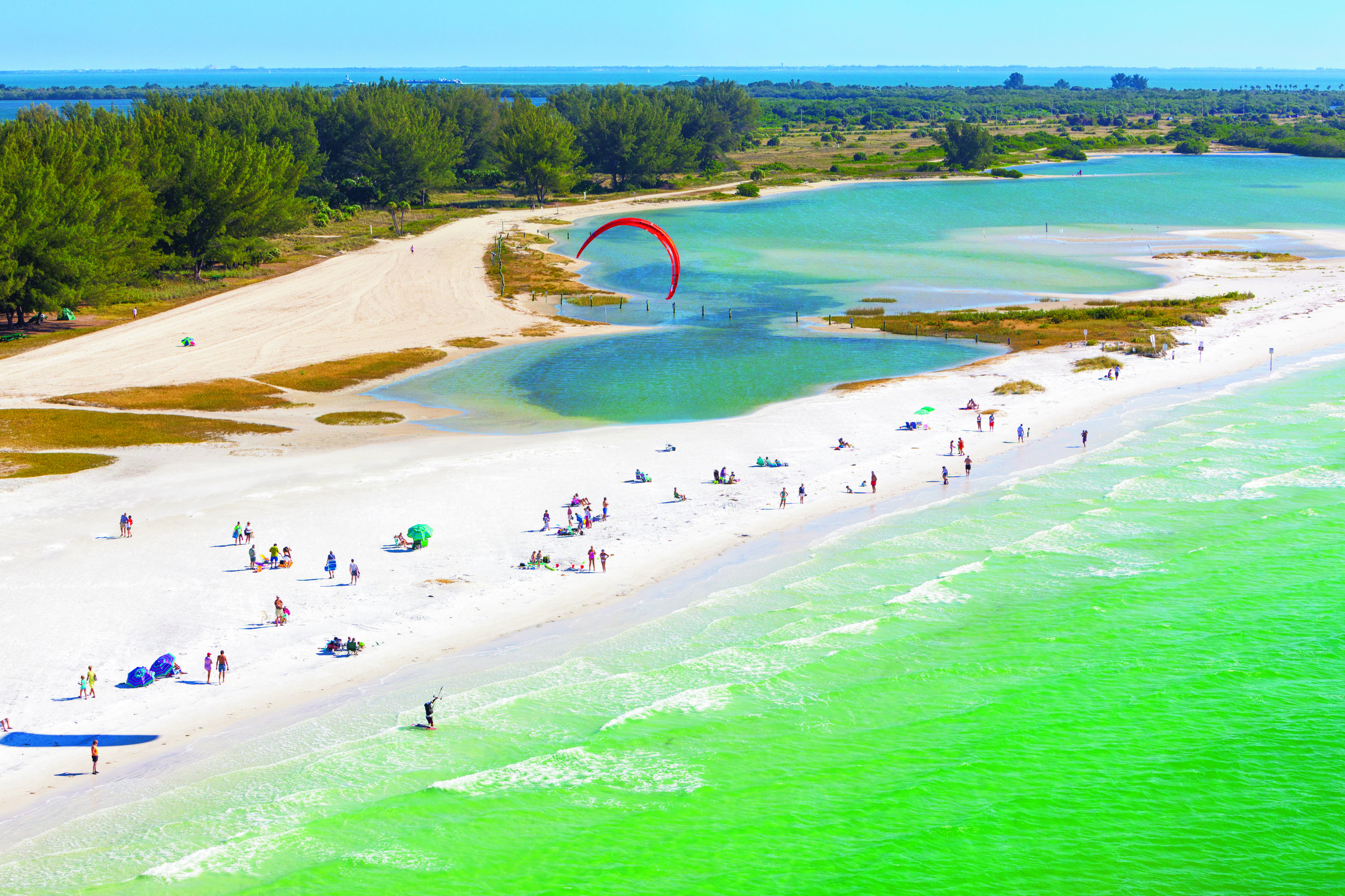 HDFloridaSt Pete ClearwaterKite Surfing at Fort De Soto