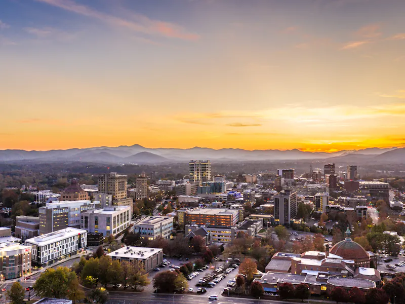 HDNorth CarolinaAshevilleAsheville Downtown Skyline and City View at Sunset