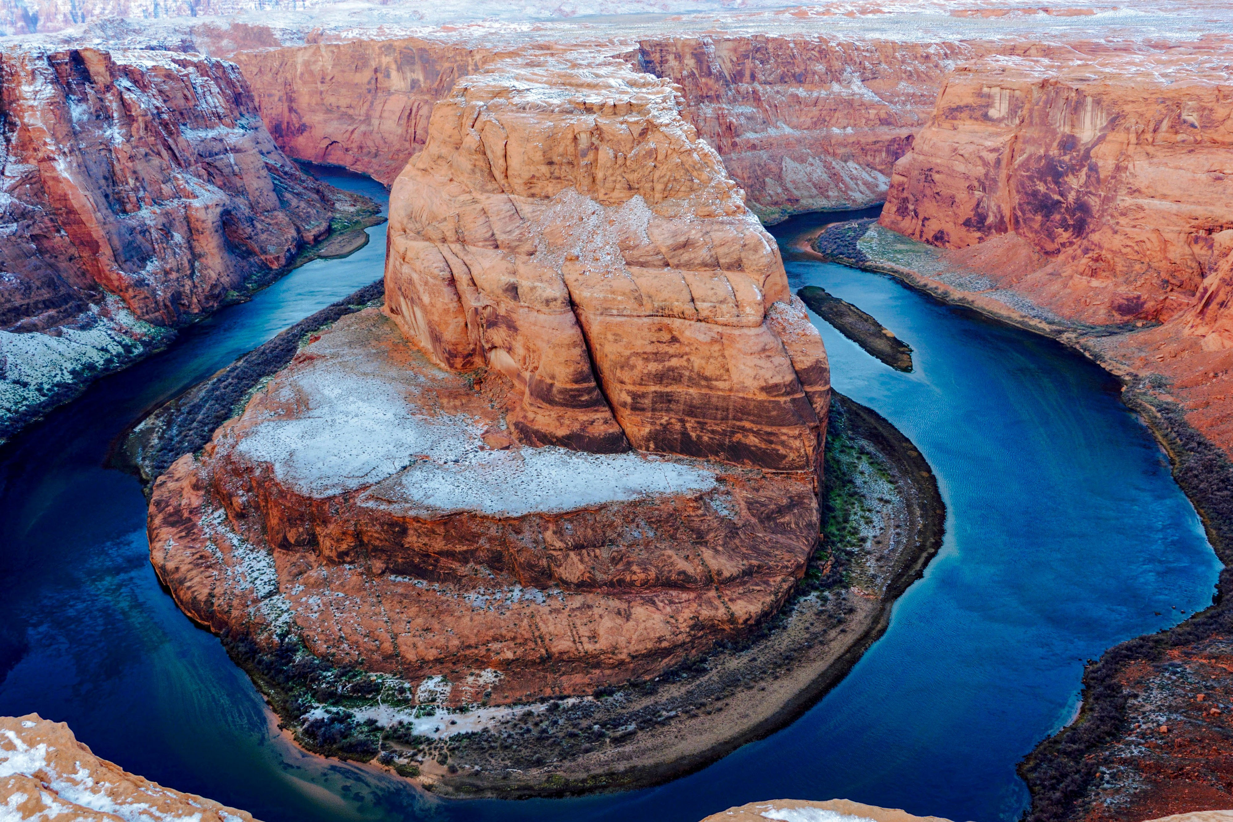 HDArizonaPageHorseshoe Bend Winter