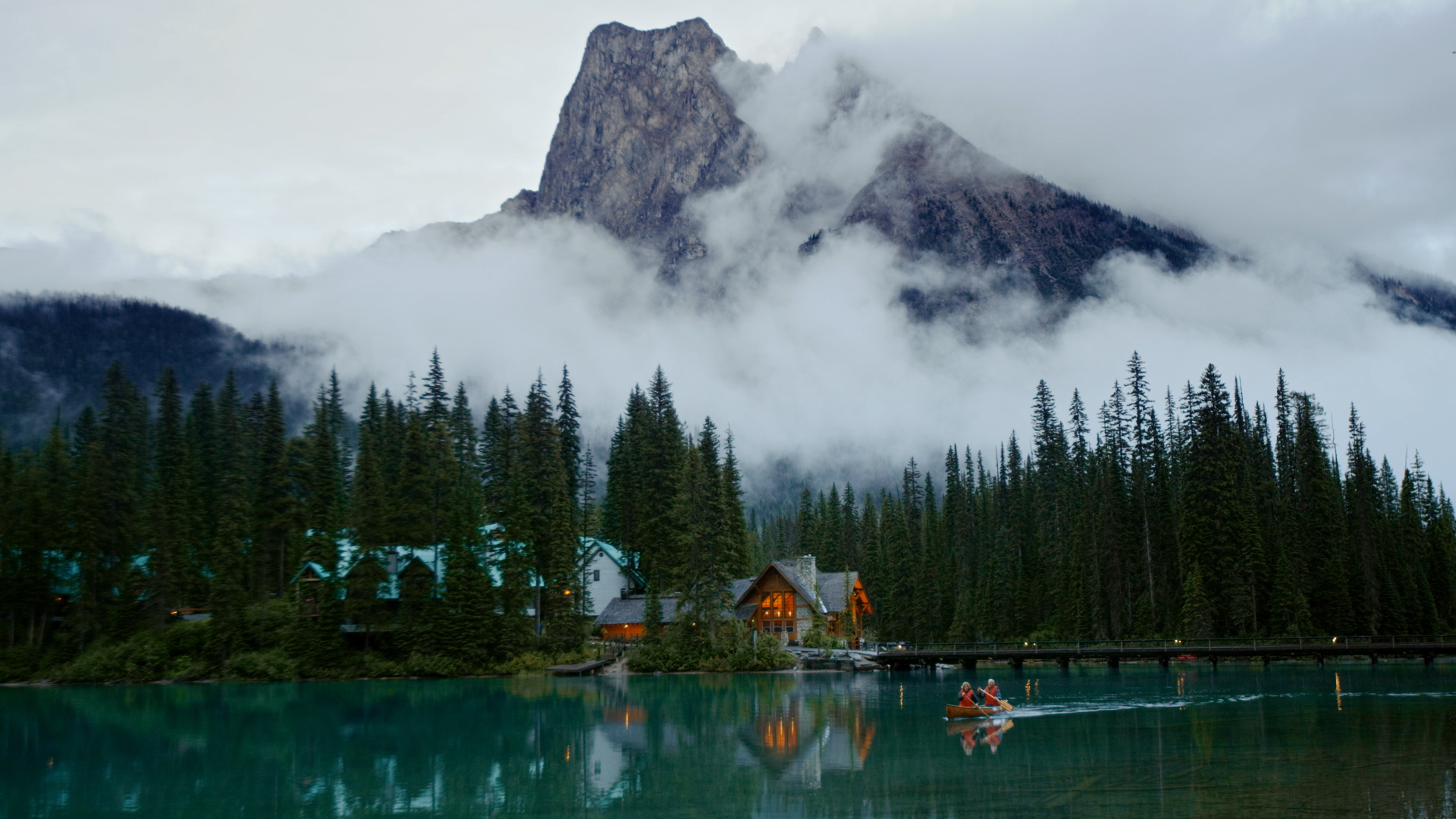 HDBritish ColumbiaEmerald Lake