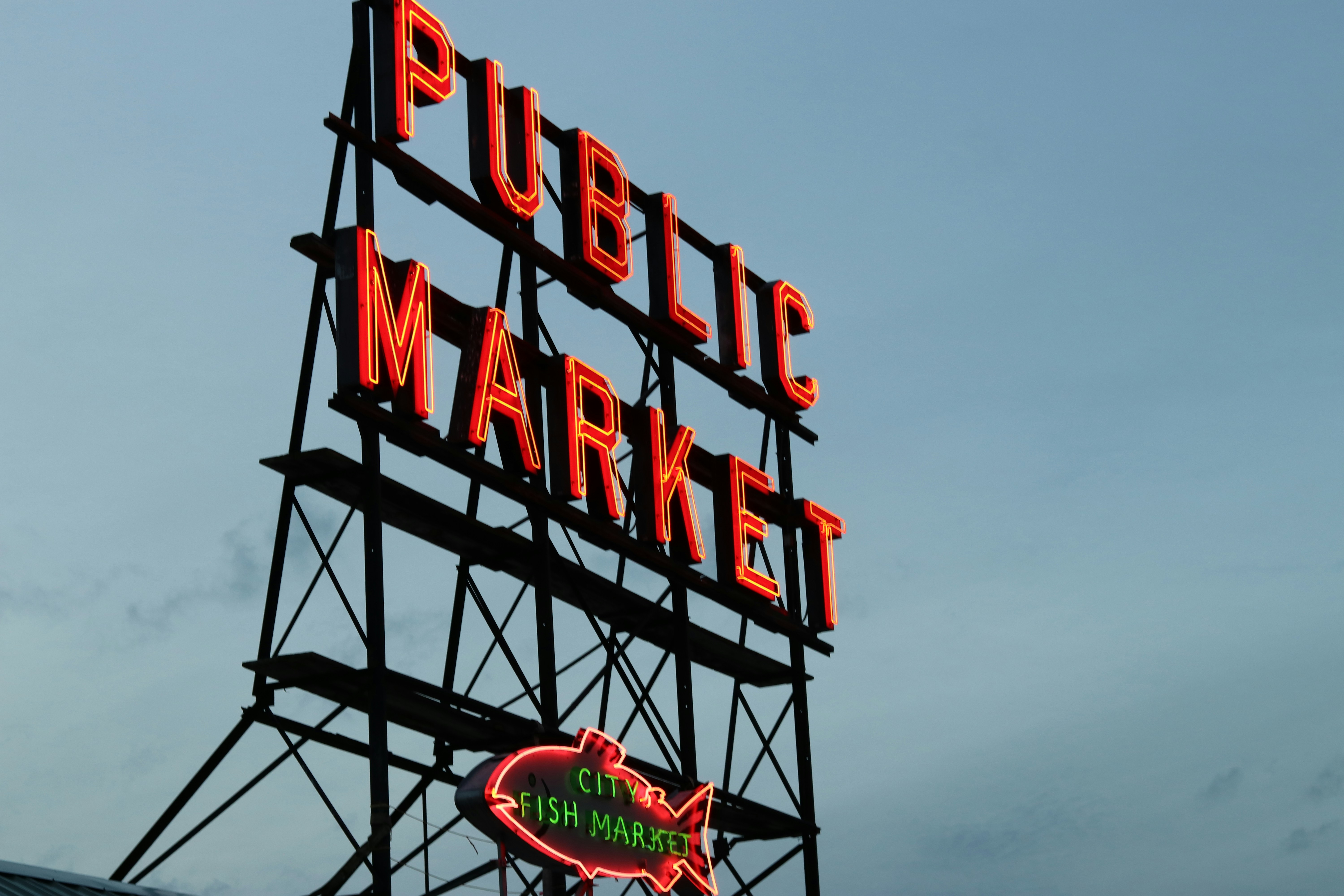 HDWashingtonSeattlePublic market sign2