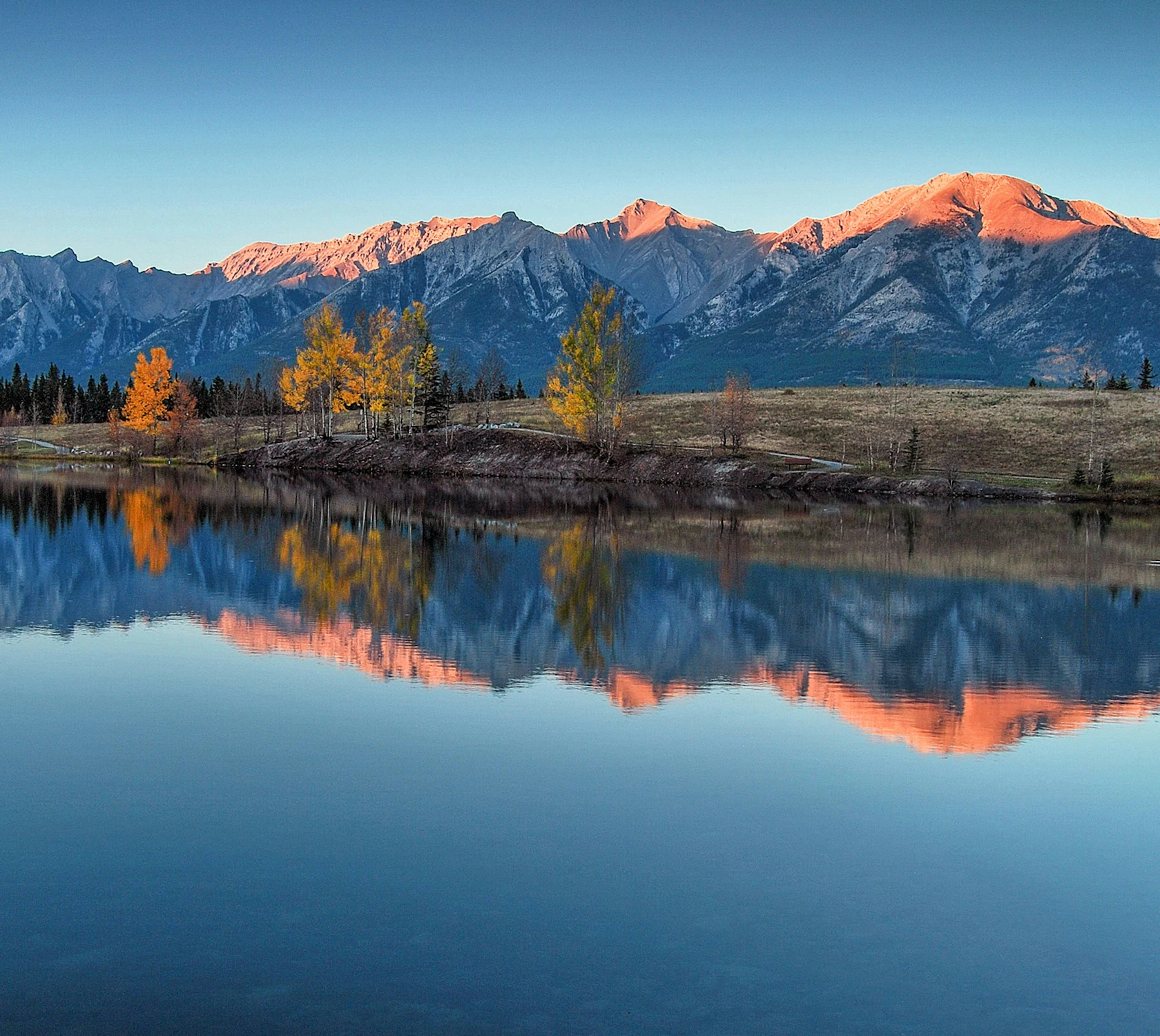 HDAlbertaCanmoreBerge
