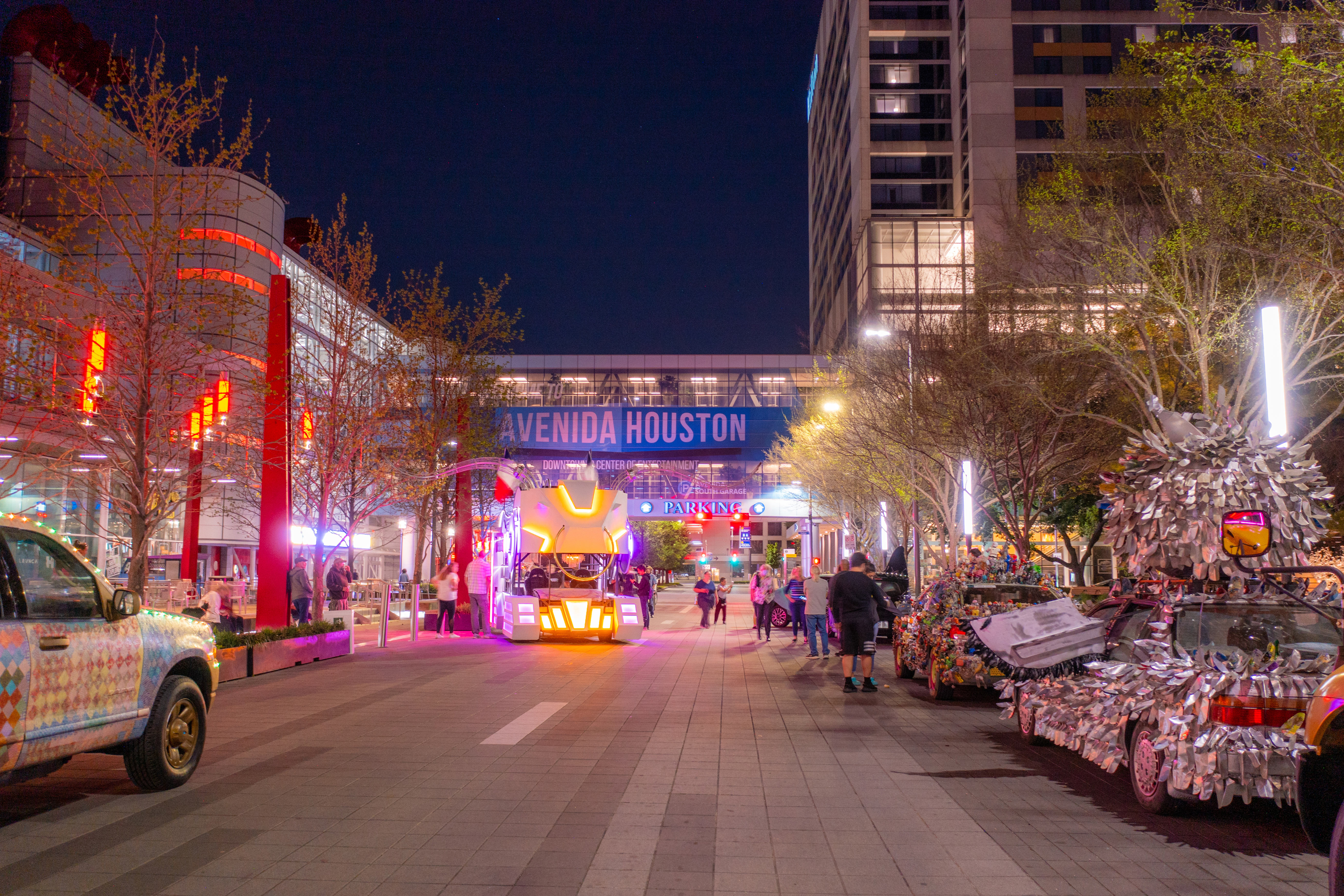 TexasHoustonArtCarPreviewonAvenida