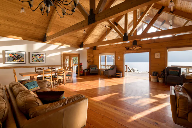 HDBritish ColumbiaKlahoose Wilderness ResortLodge