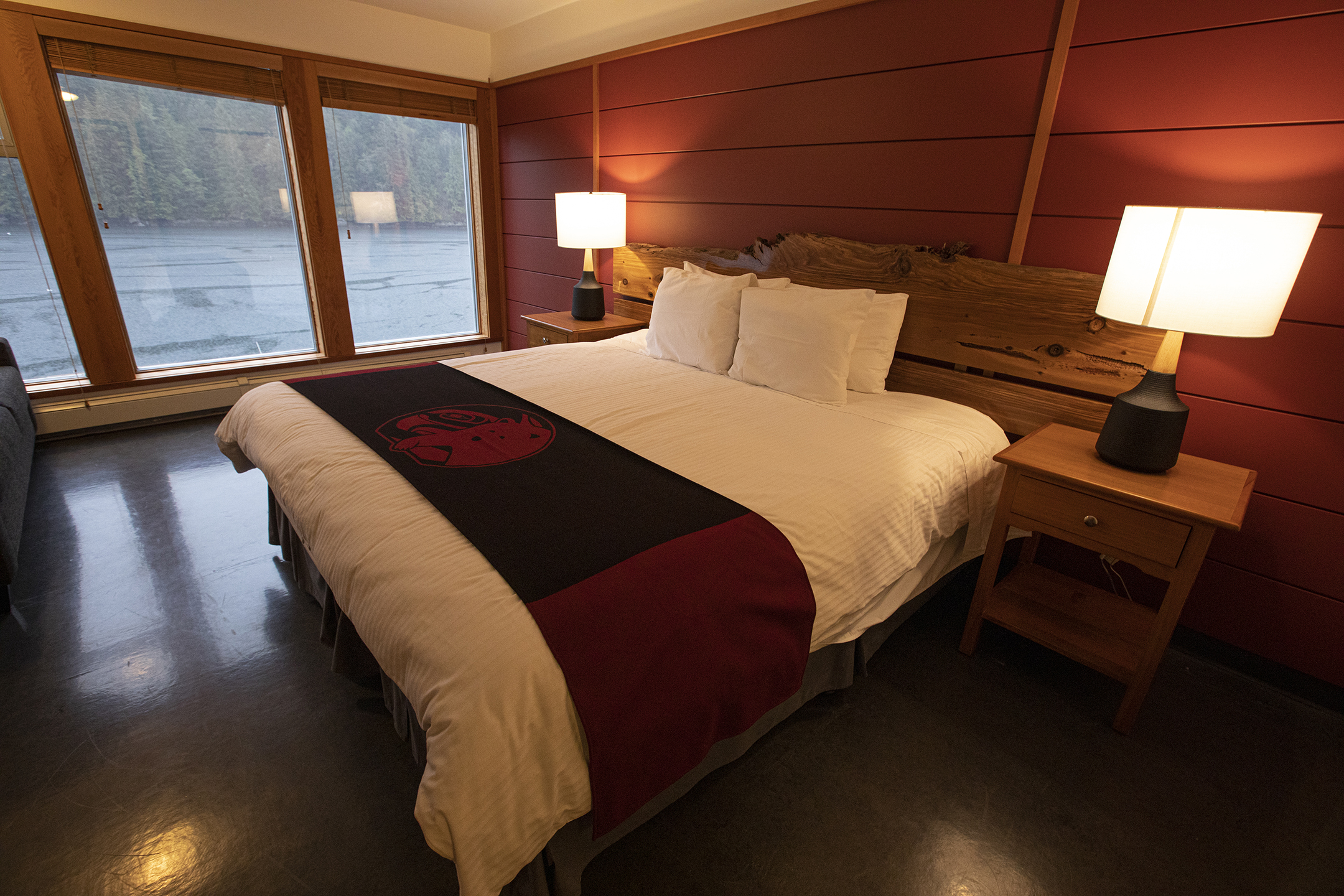 HDBritish ColumbiaSpirit Bear LodgeZimmer