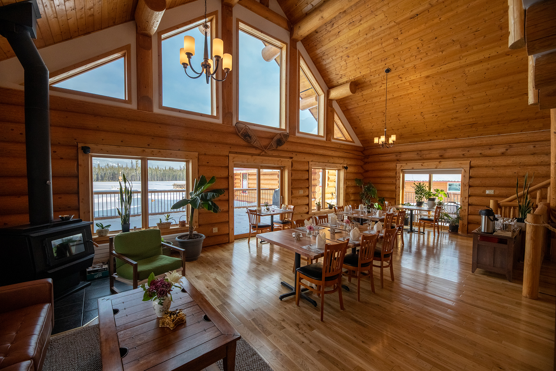 HDYukonNorthern Lights ResortMainLodge1