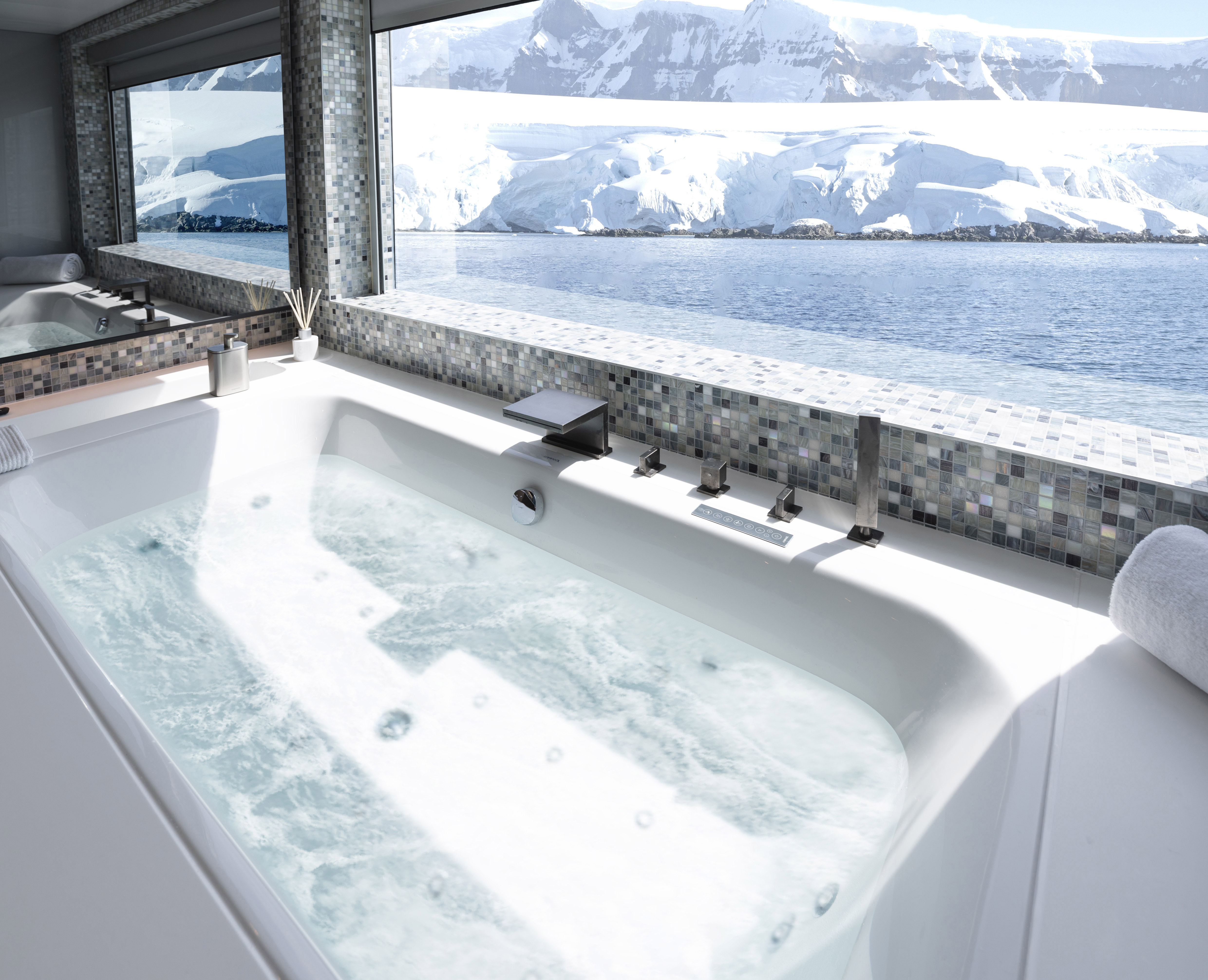 HDScenic CruisesScenic Eclipse IISuite ShotsOwners Penthouse SuiteSE Owner