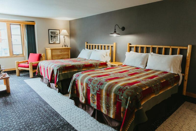 HotelAlbertaBanffBrewster Mountain Lodge Zimmer2