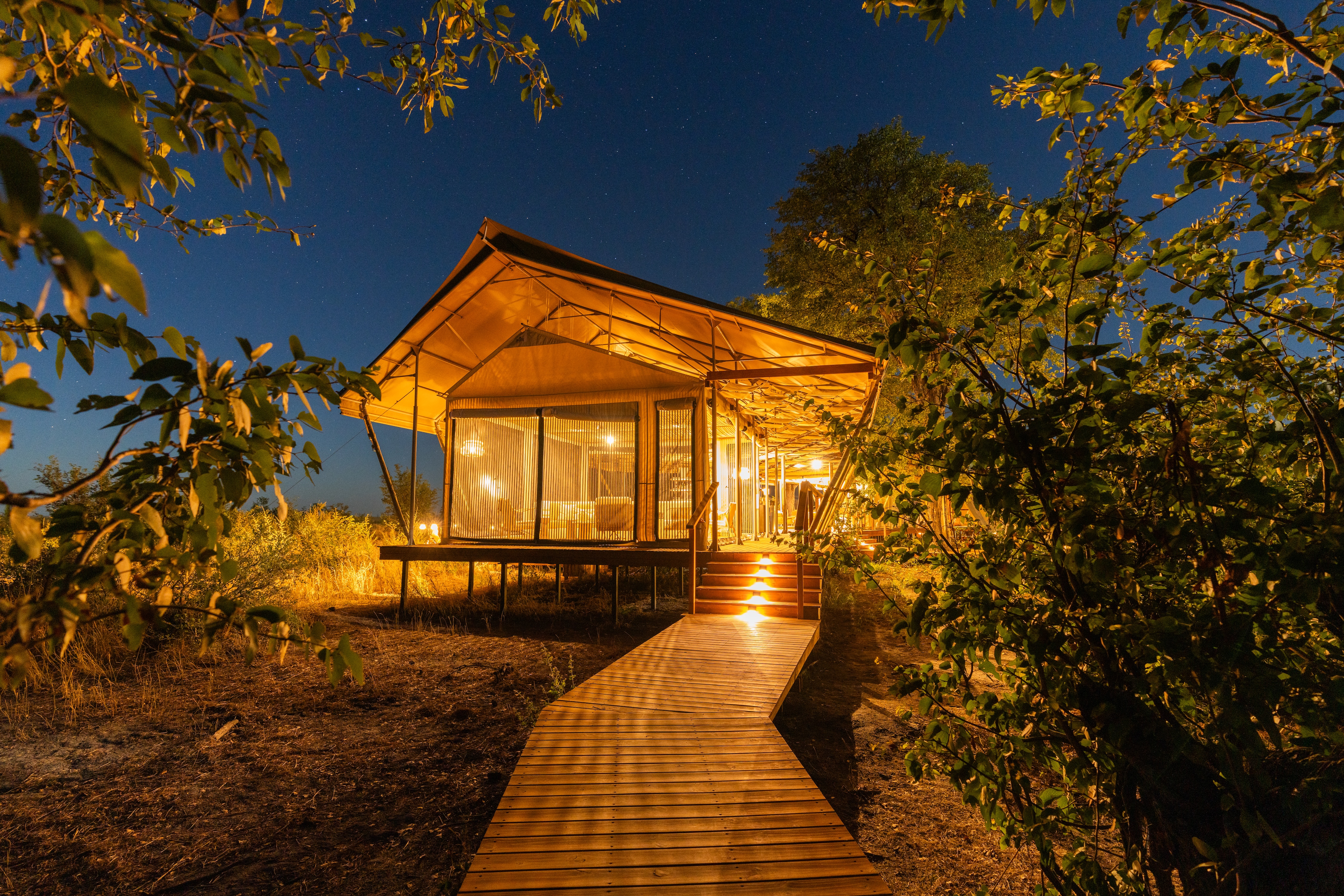 HDHotelBotswanaWilderness MoketeZelt