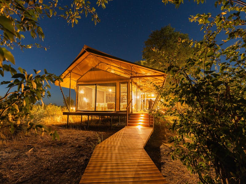 HDHotelBotswanaWilderness MoketeZelt