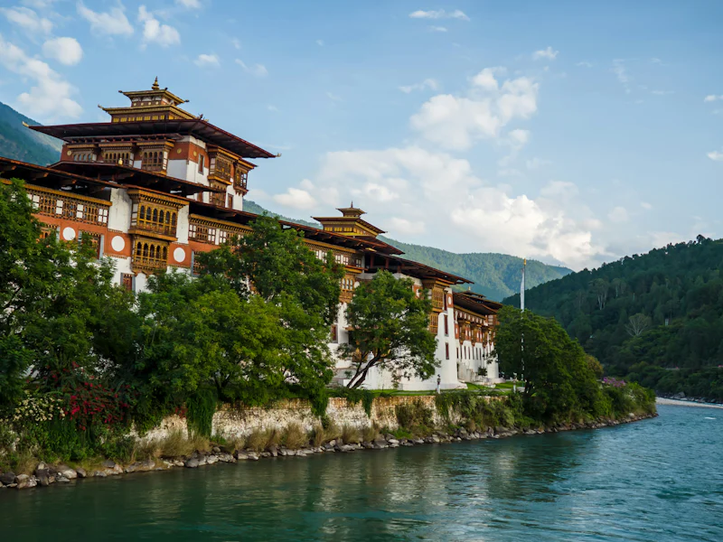 HDBhutanPunakhaLandscape and mountains background Bhutan2