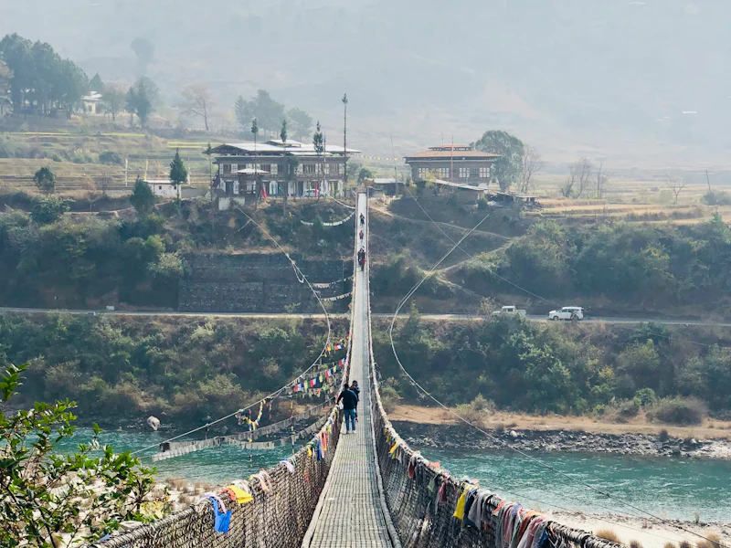 HDBhutanPunakhaSuspension bridge Punakha 2