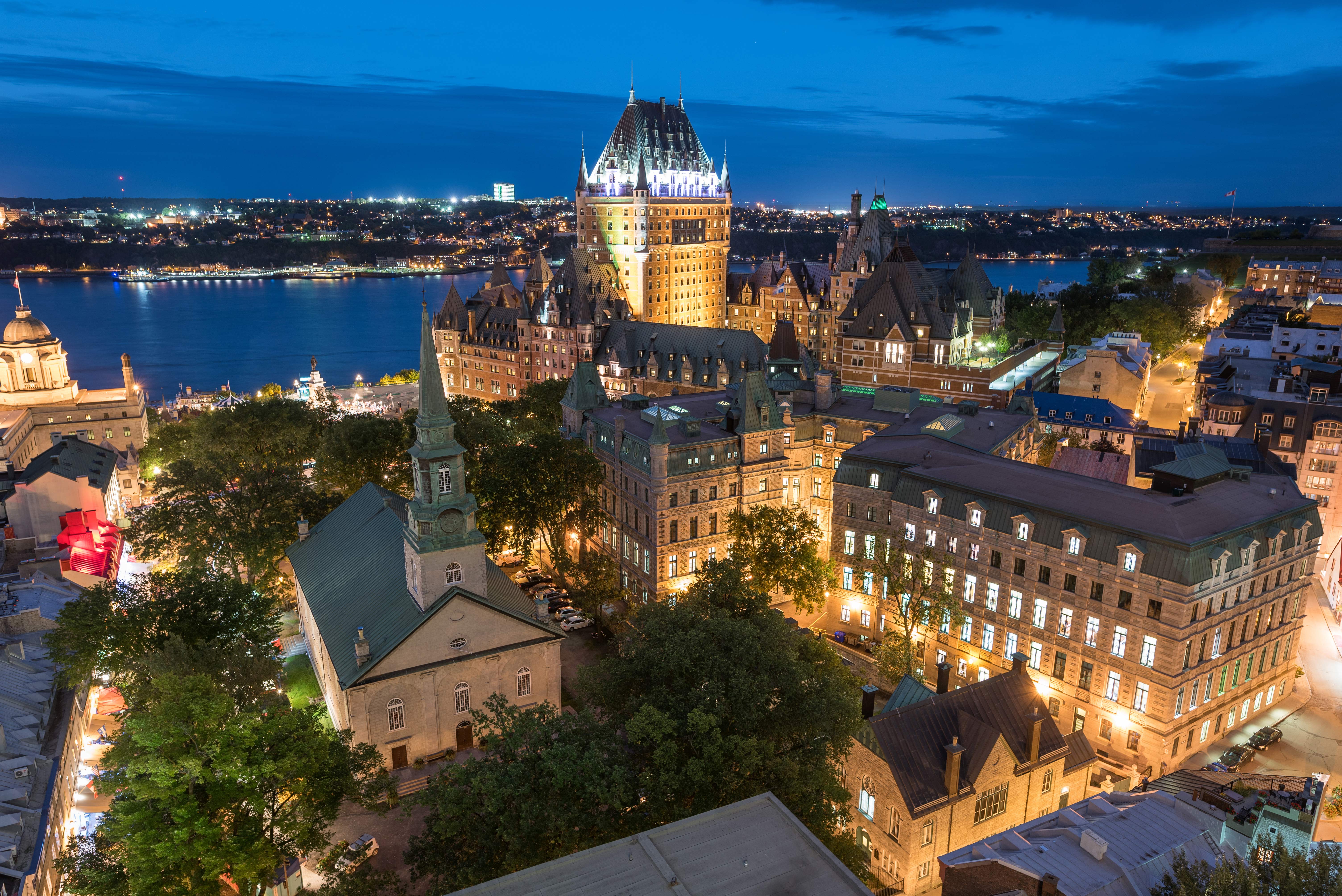 HDQuebecQuebecNachtansicht TQ 018348 Frenette Jean Francois TQB