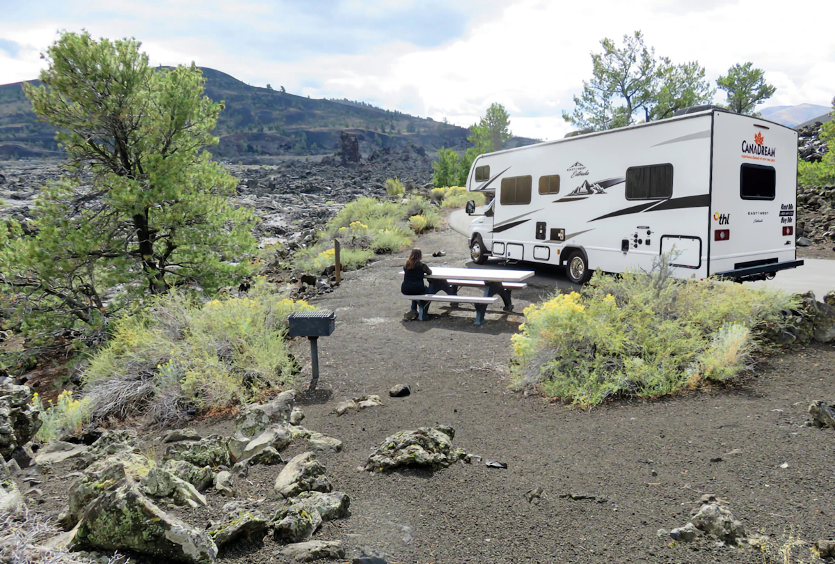HDFahrzeugeCanadreamMHLScenic Remote Campsite