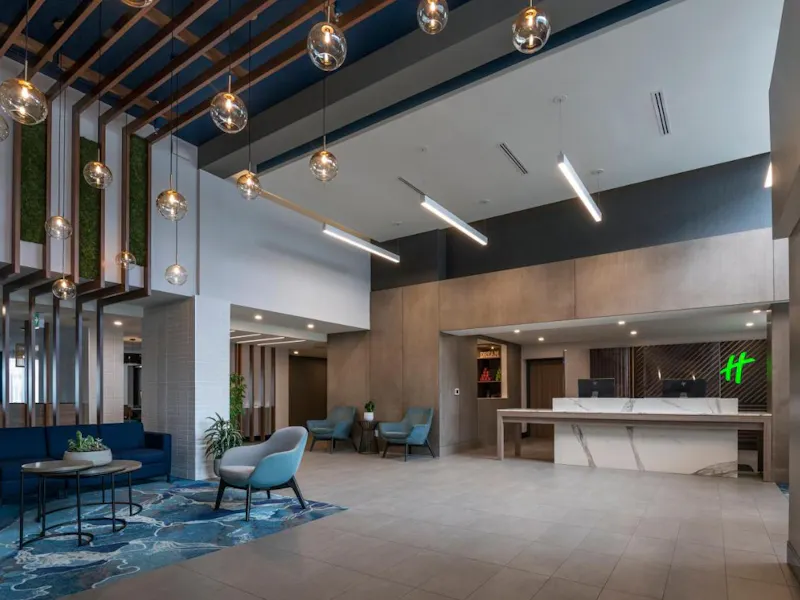 HotelOntarioHoliday Inn Kingston Lobby