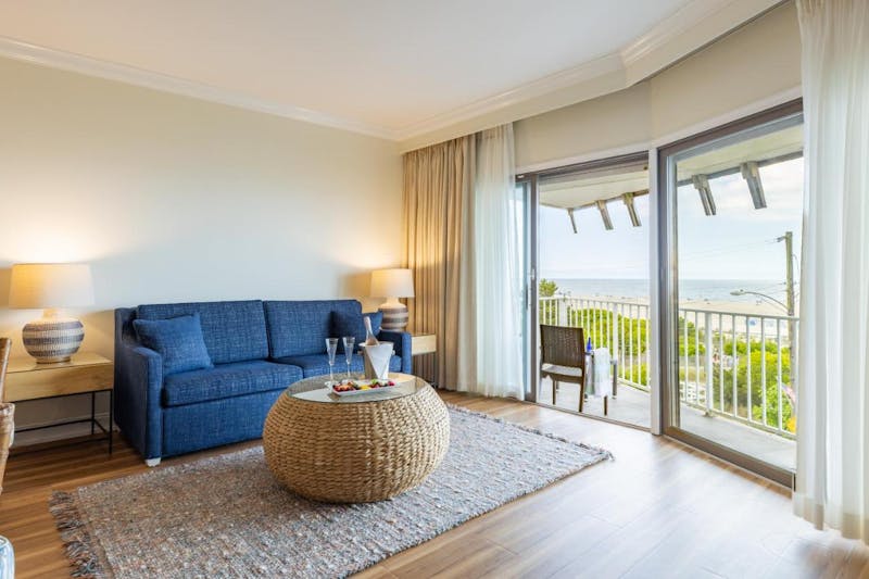 HotelNew JerseyLa Mer Beachfront Resort Lounge