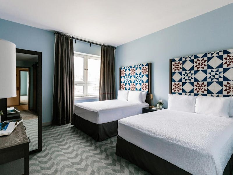 HotelAlbertaBanffMount Royal Hotel Zimmer