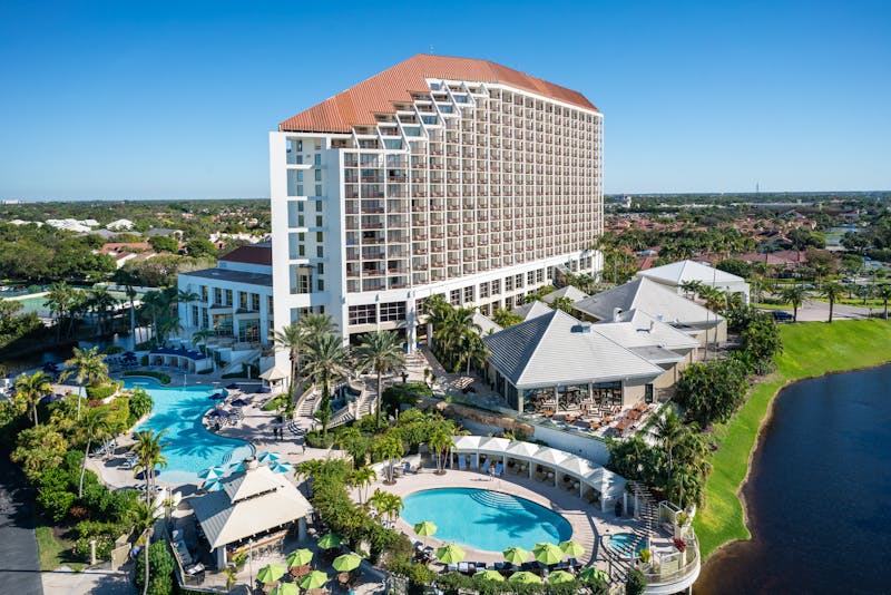 HDHotelFloridaNaples Grande Beach ResortNaples Grande Pools and Exterior P