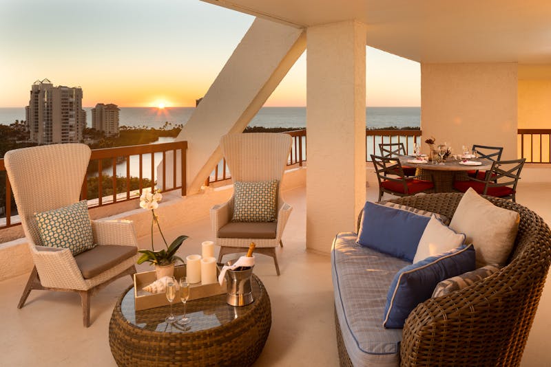 HDHotelFloridaNaples Grande Beach ResortSignature Gulfview Suite Balcony