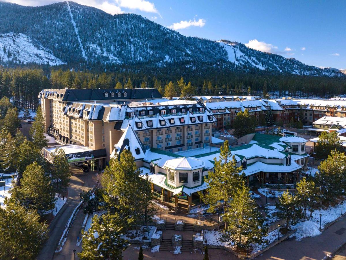 HotelCaliforniaMargaritaville Resort Lake Tahoe Aussenansicht
