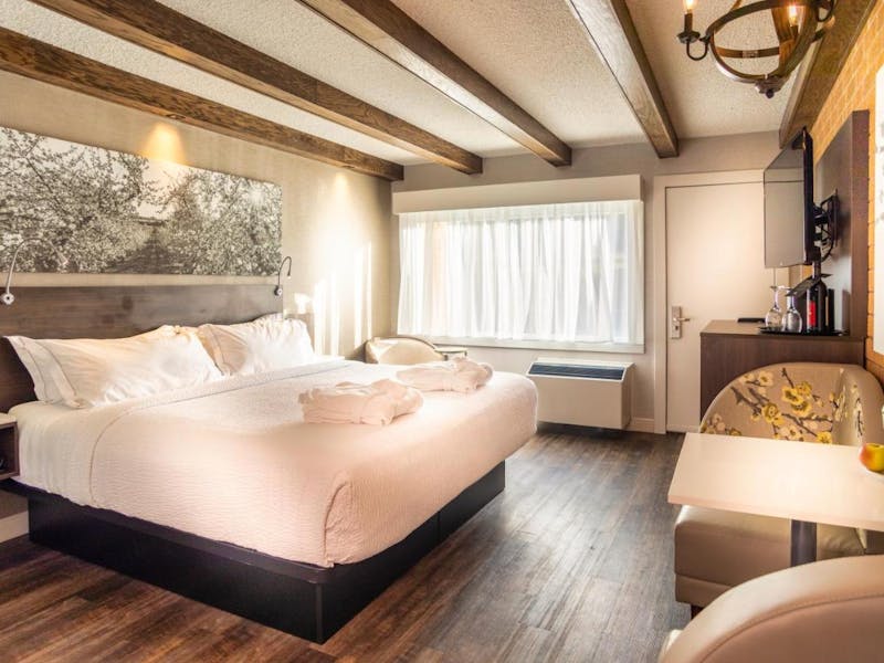 HotelNova ScotiaOld Orchard Inn Zimmer