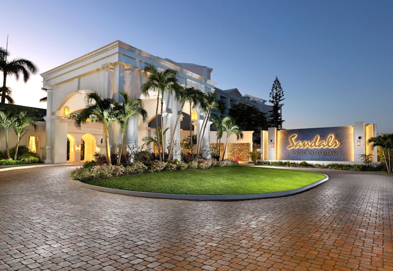 HDHotelBahamasSandals Royal BahamianAussen