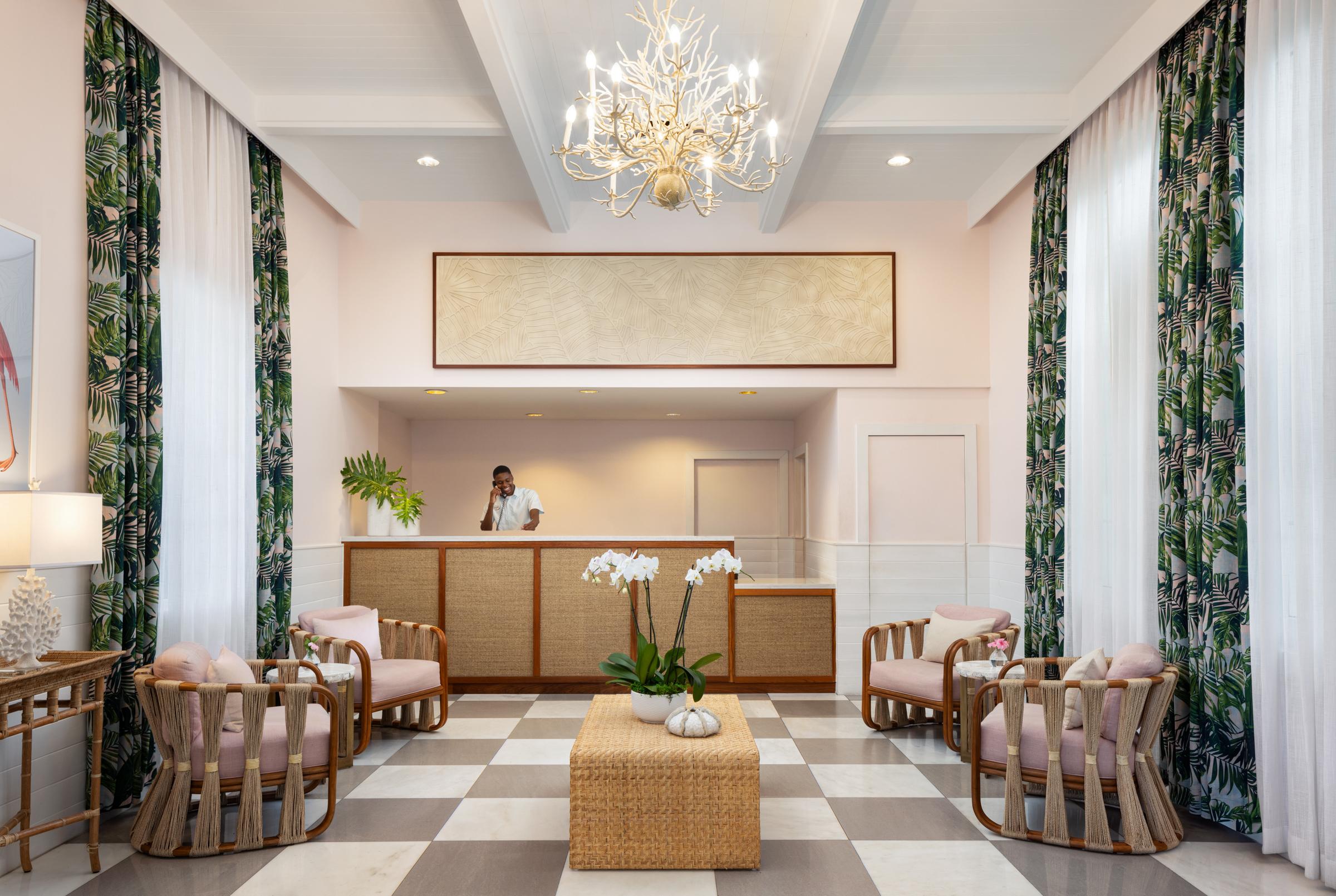 HDHotelBahamasSandals Royal BahamianLobby