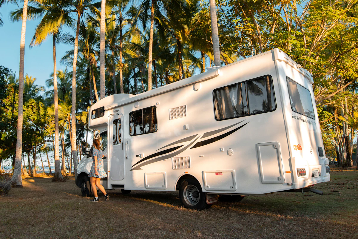 HDFahrzeugeApollo AUSEuro CamperApollo Euro Camper External 4