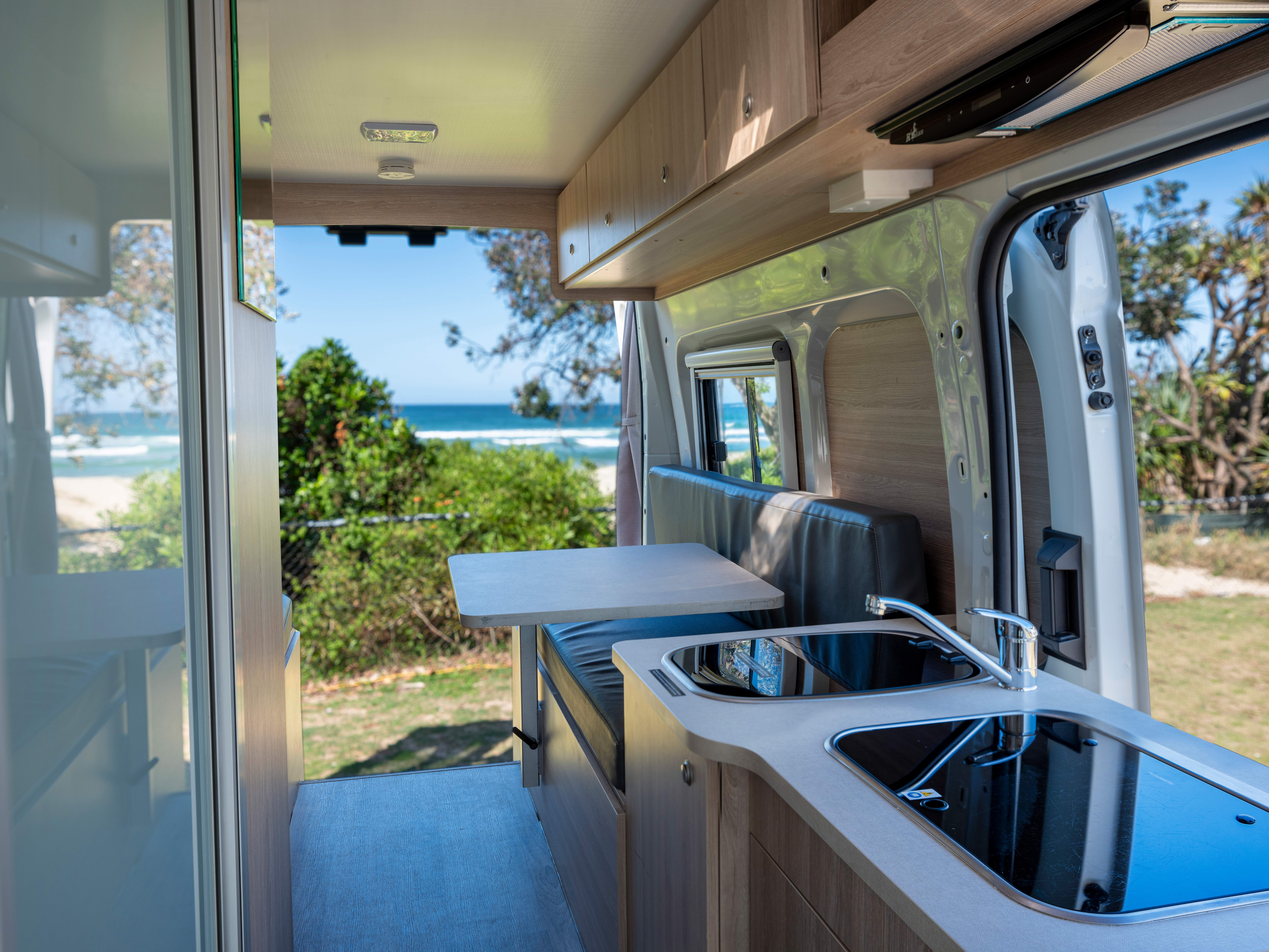 HDFahrzeugeApollo AUSHitopApollo Hitop AU Internal 5784